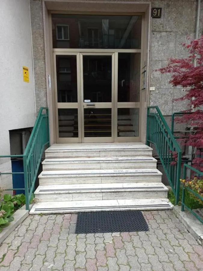 Stanza In Appartamento Milano Bicocca 0*, Milaan