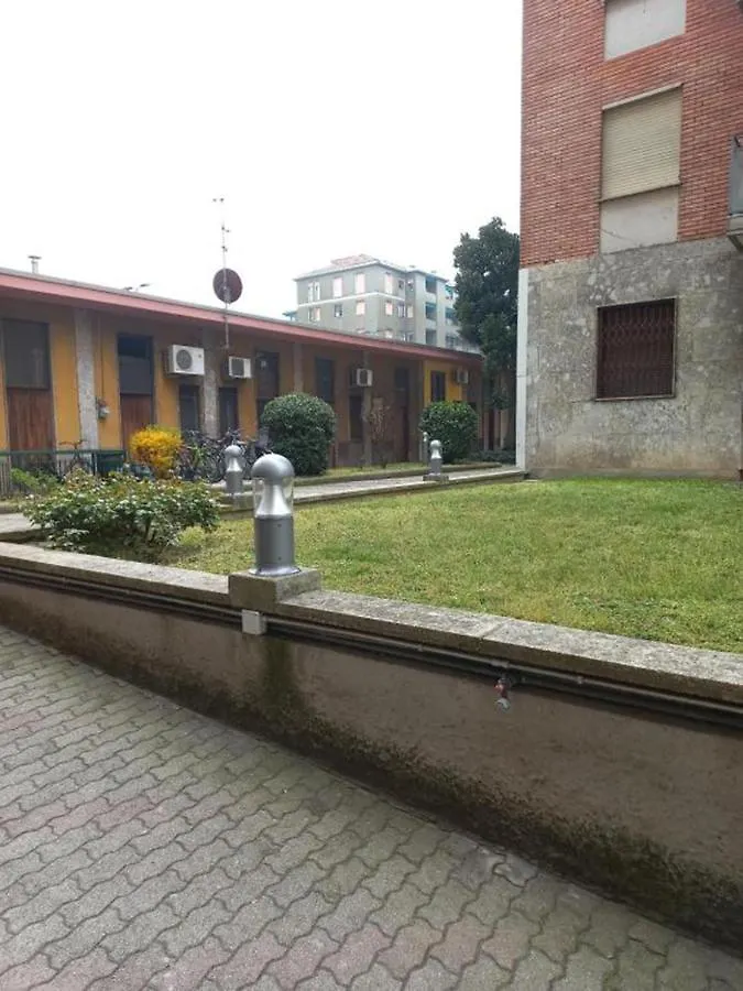 Stanza In Appartamento Milano Bicocca Gasthuis