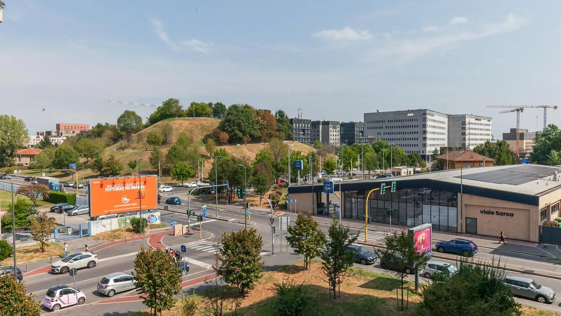 Gasthuis Stanza In Appartamento Milano Bicocca Italië